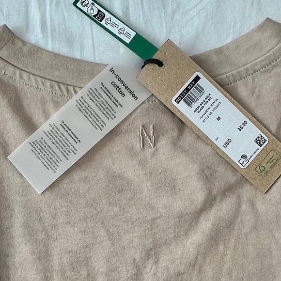 NWT Noisy May Women’s Oversized Stay Strong Tiger T-Shirt, Size M - Picture 8 of 8